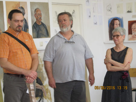 Akademski Umetnik, slikar Darko Topalski sa prof. Draganom Martinovićem i dr. Jasnom Jovanov